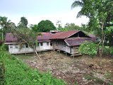 00396-2613 House accross the river from the Royal Mulu Resort